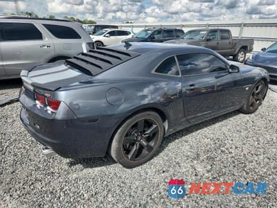Trzecie zdjęcie samochodu z tyłu: 2010 CHEVROLET CAMARO SS VIN:2G1FK1EJ4A9186623 - miniatura