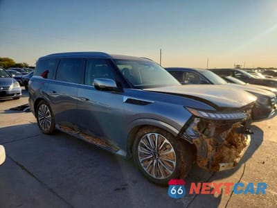 Czwarte zdjęcie samochodu z boku: 2025 INFINITI QX80 SENSORY VIN:JN8AZ3DB4S9402467 - miniatura