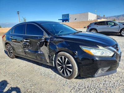 Czwarte zdjęcie samochodu z boku: 2018 NISSAN ALTIMA 2.5 SL VIN:1N4AL3AP1JC229155 - miniatura