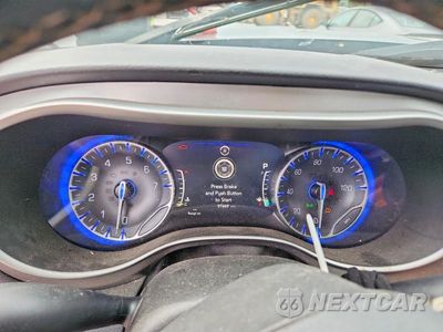 Zdjęcie 9 z 13 samochodu: 2020 CHRYSLER PACIFICA TOURING L VIN:2C4RC3BG6LR270743 - miniatura