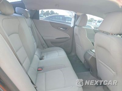 Zdjęcie 10 z 12 samochodu: 2019 CHEVROLET MALIBU LS VIN:1G1ZB5ST4KF216366 - miniatura
