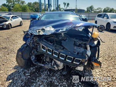 Piąte zdjęcie samochodu w środku: 2018 JEEP COMPASS LATITUDE VIN:3C4NJDBB7JT223469 - miniatura
