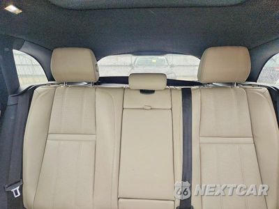 Zdjęcie 10 z 13 samochodu: 2018 LAND ROVER RANGE ROVER VELAR S VIN:SALYB2RX8JA724404 - miniatura