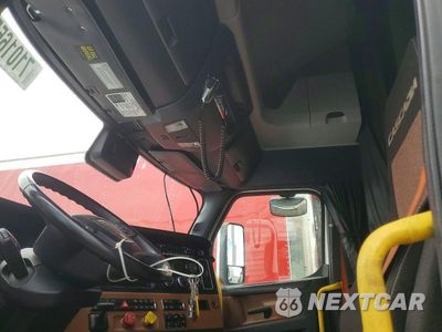 Zdjęcie 14 z 14 samochodu: 2023 FREIGHTLINER CASCADIA 126 SEMI TRUCK VIN:3AKJHHDR0PSNS3867 - miniatura