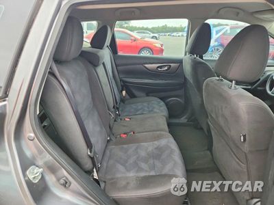 Zdjęcie 11 z 13 samochodu: 2015 NISSAN ROGUE S VIN:KNMAT2MT6FP579930 - miniatura