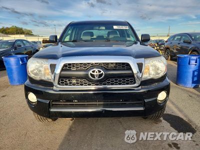 Piąte zdjęcie samochodu w środku: 2011 TOYOTA TACOMA V6 VIN:3TMLU4EN6BM063455 - miniatura