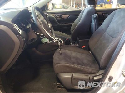 Zdjęcie 7 z 12 samochodu: 2015 NISSAN ROGUE S VIN:KNMAT2MV3FP590921 - miniatura