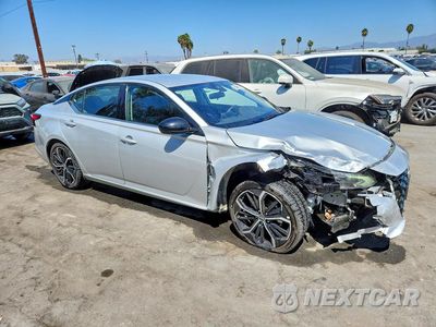 Czwarte zdjęcie samochodu z boku: 2025 NISSAN ALTIMA SR VIN:1N4BL4CV7SN433065 - miniatura