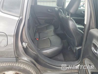 Zdjęcie 11 z 13 samochodu: 2019 JEEP COMPASS LATITUDE VIN:3C4NJDBBXKT801159 - miniatura