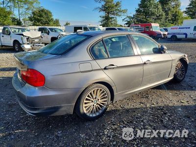 Trzecie zdjęcie samochodu z tyłu: 2011 BMW 328 XI SULEV VIN:WBAPK5G50BNN27045 - miniatura