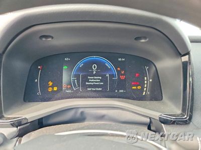 Zdjęcie 9 z 13 samochodu: 2025 TOYOTA CAMRY LE VIN:4T1DBADKXSU517150 - miniatura