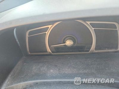 Zdjęcie 9 z 12 samochodu: 2010 HONDA CIVIC LX VIN:19XFA1F5XAE060666 - miniatura