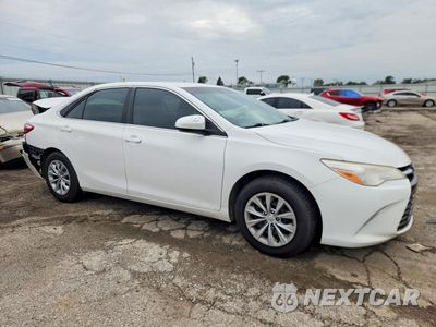 Czwarte zdjęcie samochodu z boku: 2017 TOYOTA CAMRY LE VIN:4T1BF1FK9HU774091 - miniatura
