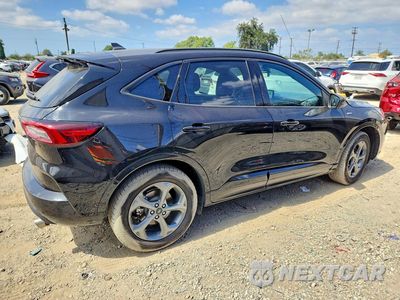 Trzecie zdjęcie samochodu z tyłu: 2024 FORD ESCAPE ST LINE VIN:1FMCU0MN8RUA54011 - miniatura