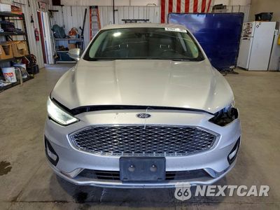Piąte zdjęcie samochodu w środku: 2019 FORD FUSION TITANIUM VIN:3FA6P0D90KR242617 - miniatura