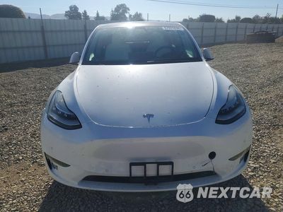 Piąte zdjęcie samochodu w środku: 2021 TESLA MODEL Y VIN:5YJYGAEE1MF212261 - miniatura