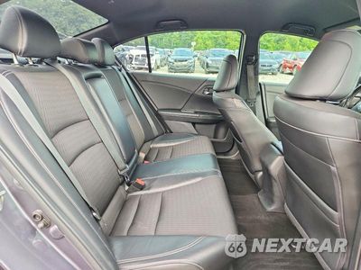 Zdjęcie 10 z 12 samochodu: 2016 HONDA ACCORD SPORT VIN:1HGCR2F58GA114514 - miniatura