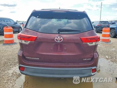 Zdjęcie 6 z 13 samochodu: 2017 TOYOTA HIGHLANDER LE PLUS VIN:5TDBZRFH7HS386201 - miniatura