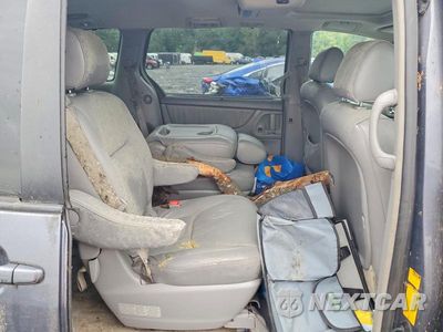 Zdjęcie 11 z 13 samochodu: 2008 TOYOTA SIENNA XLE LIMITED VIN:5TDBK22C18S015492 - miniatura