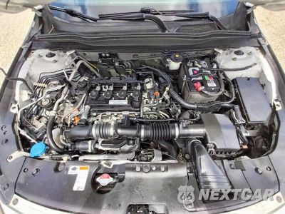 Zdjęcie 11 z 13 samochodu: 2018 HONDA ACCORD SPORT VIN:1HGCV1F38JA234051 - miniatura