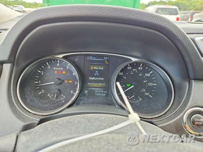Zdjęcie 9 z 12 samochodu: 2015 NISSAN ROGUE SV VIN:KNMAT2MT5FP509609 - miniatura