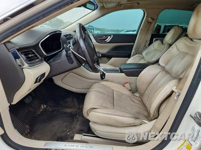 Zdjęcie 7 z 12 samochodu: 2018 LINCOLN CONTINENTAL RESERVE VIN:1LN6L9NC5J5602630 - miniatura