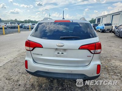 Zdjęcie 6 z 12 samochodu: 2015 KIA SORENTO LX VIN:5XYKT4A67FG577296 - miniatura