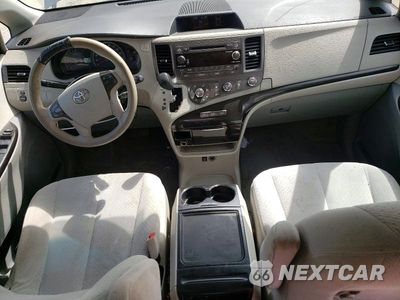 Zdjęcie 8 z 13 samochodu: 2012 TOYOTA SIENNA LE VIN:5TDKK3DC5CS184037 - miniatura