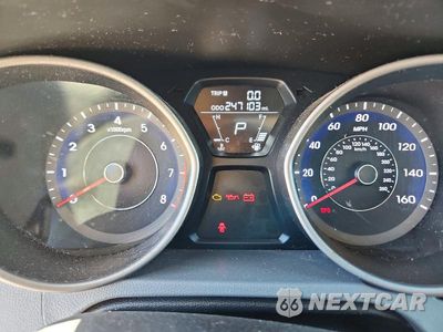 Zdjęcie 9 z 12 samochodu: 2013 HYUNDAI ELANTRA GLS VIN:5NPDH4AE0DH291362 - miniatura
