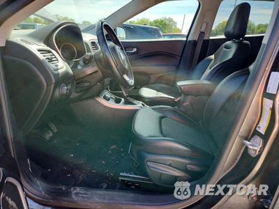 Zdjęcie 7 z 12 samochodu: 2018 JEEP COMPASS LATITUDE VIN:3C4NJDBB0JT282833 - miniatura