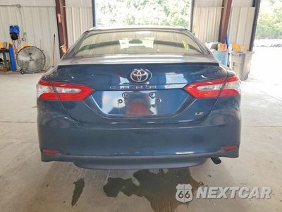 Zdjęcie 6 z 12 samochodu: 2018 TOYOTA CAMRY LE VIN:4T1B11HK6JU604384 - miniatura