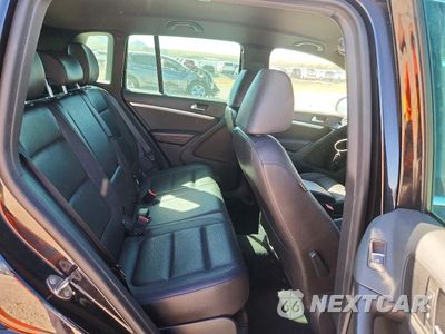 Zdjęcie 10 z 12 samochodu: 2016 VOLKSWAGEN TIGUAN S VIN:WVGBV7AX1GW607462 - miniatura