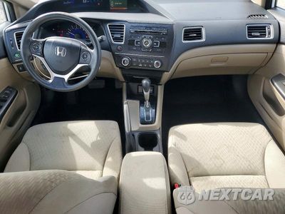 Zdjęcie 8 z 12 samochodu: 2015 HONDA CIVIC LX VIN:19XFB2F55FE115664 - miniatura