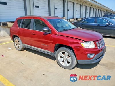 Czwarte zdjęcie samochodu z boku: 2011 JEEP COMPASS SPORT VIN:1J4NF1FBXBD134183 - miniatura