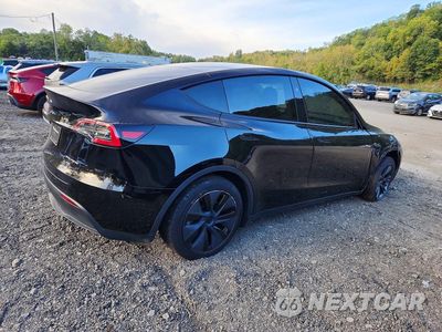 Trzecie zdjęcie samochodu z tyłu: 2025 TESLA MODEL Y VIN:7SAYGDEE2SF291800 - miniatura