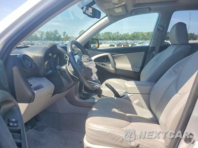 Zdjęcie 7 z 13 samochodu: 2011 TOYOTA RAV4 LIMITED VIN:JTMDF4DV9BD041543 - miniatura