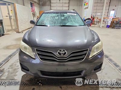 Piąte zdjęcie samochodu w środku: 2011 TOYOTA CAMRY LE VIN:4T4BF3EKXBR156059 - miniatura