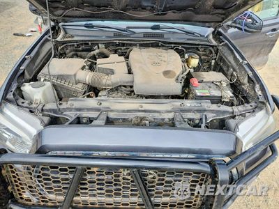 Zdjęcie 11 z 13 samochodu: 2018 TOYOTA TACOMA SR5 V6 VIN:3TMDZ5BN9JM054456 - miniatura