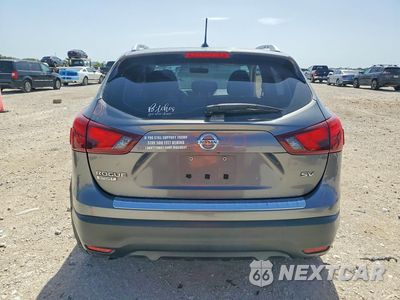 Zdjęcie 6 z 14 samochodu: 2017 NISSAN ROGUE SPORT SV VIN:JN1BJ1CP0HW023164 - miniatura