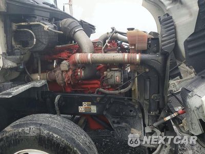 Zdjęcie 10 z 13 samochodu: 2020 KENWORTH T680 SEMI TRUCK VIN:1XKYA48X2LJ393429 - miniatura