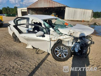 Czwarte zdjęcie samochodu z boku: 2025 NISSAN VERSA SV VIN:3N1CN8EV1SL866025 - miniatura