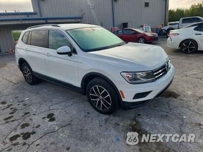 Czwarte zdjęcie samochodu z boku: 2021 VOLKSWAGEN TIGUAN SE VIN:3VV3B7AX9MM085677 - miniatura