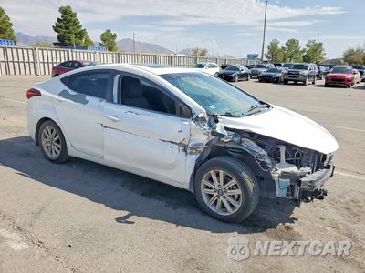 Czwarte zdjęcie samochodu z boku: 2015 HYUNDAI ELANTRA SE VIN:5NPDH4AE9FH577813 - miniatura