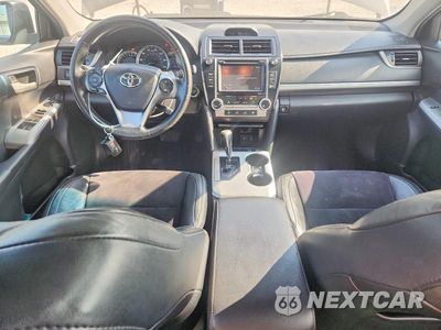 Zdjęcie 8 z 12 samochodu: 2014 TOYOTA CAMRY SE VIN:4T1BF1FK1EU869319 - miniatura