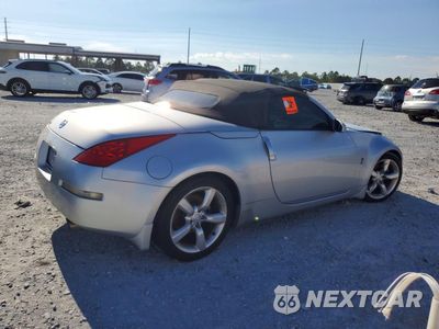 Trzecie zdjęcie samochodu z tyłu: 2006 NISSAN 350Z ENTHUSIAST VIN:JN1AZ36A66M453166 - miniatura
