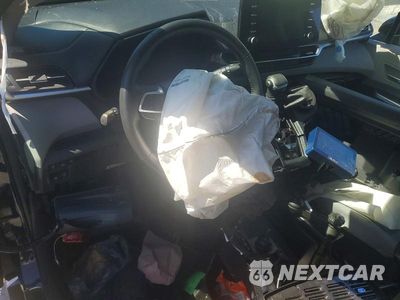 Zdjęcie 8 z 13 samochodu: 2024 TOYOTA SIENNA XLE VIN:5TDJRKEC5RS213108 - miniatura
