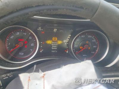 Zdjęcie 9 z 13 samochodu: 2016 DODGE CHARGER SXT VIN:2C3CDXHGXGH215584 - miniatura