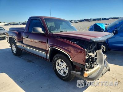Czwarte zdjęcie samochodu z boku: 2003 CHEVROLET SILVERADO C1500 VIN:1GCEC14V53Z254795 - miniatura