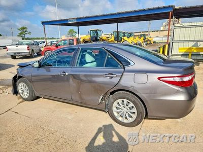Drugie zdjęcie samochodu z przodu: 2017 TOYOTA CAMRY LE VIN:4T1BF1FK9HU367999 - miniatura