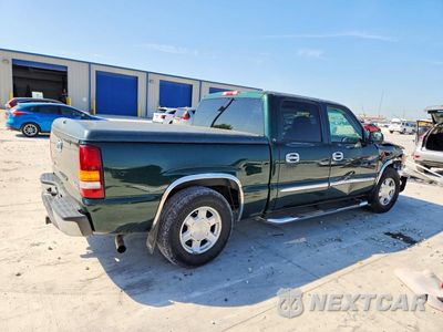 Trzecie zdjęcie samochodu z tyłu: 2005 GMC NEW SIERRA C1500 VIN:2GTEC13T651114590 - miniatura